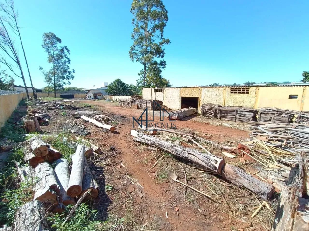 Área de 2.600 m² - Polo Industrial - Aparecida de Goiânia GO - Foto 10