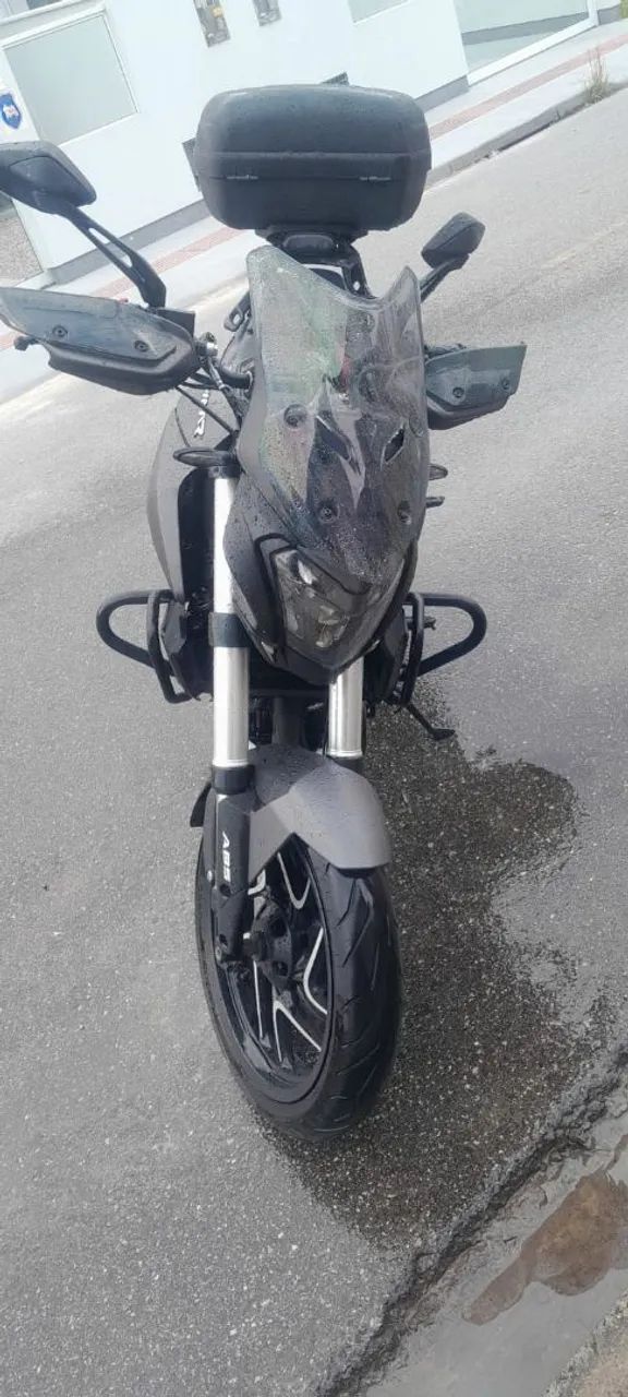 Bajaj dominar 400