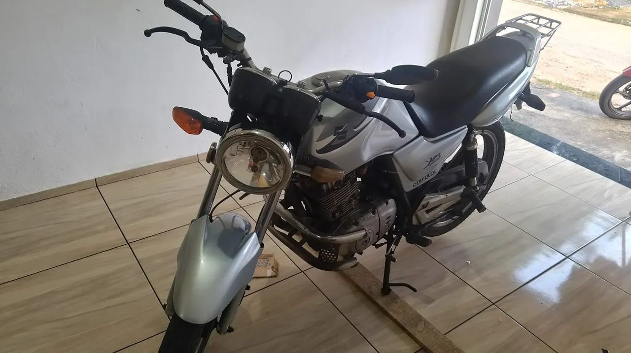 Moto bem conservada - Foto 2