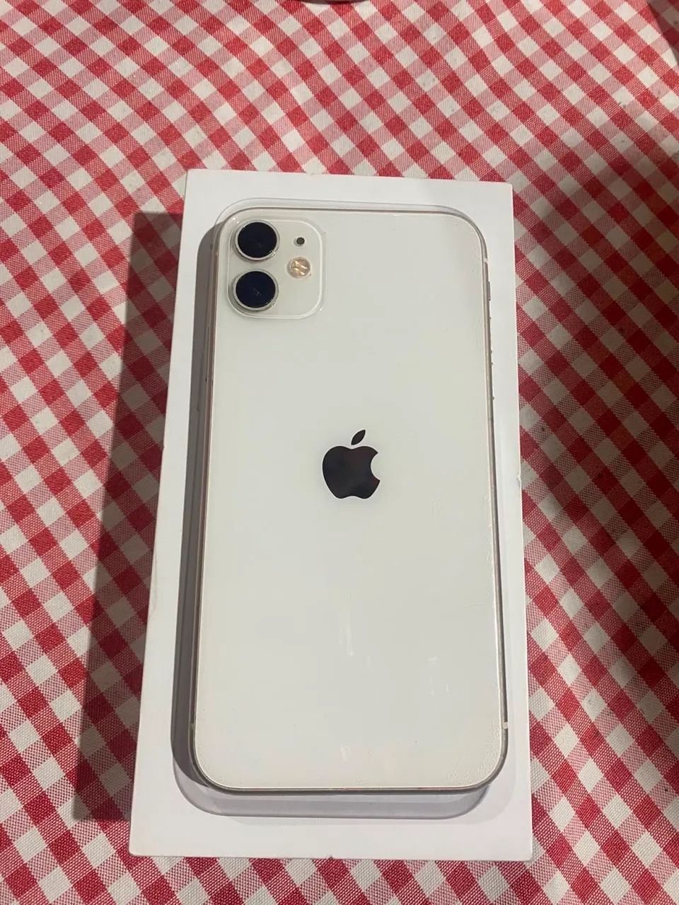 iPhone 11 128gb (leia a descrição)