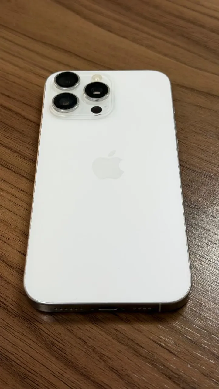 IPHONE 16 PRO MAX 512GB - impecável - Celulares e Smartphones