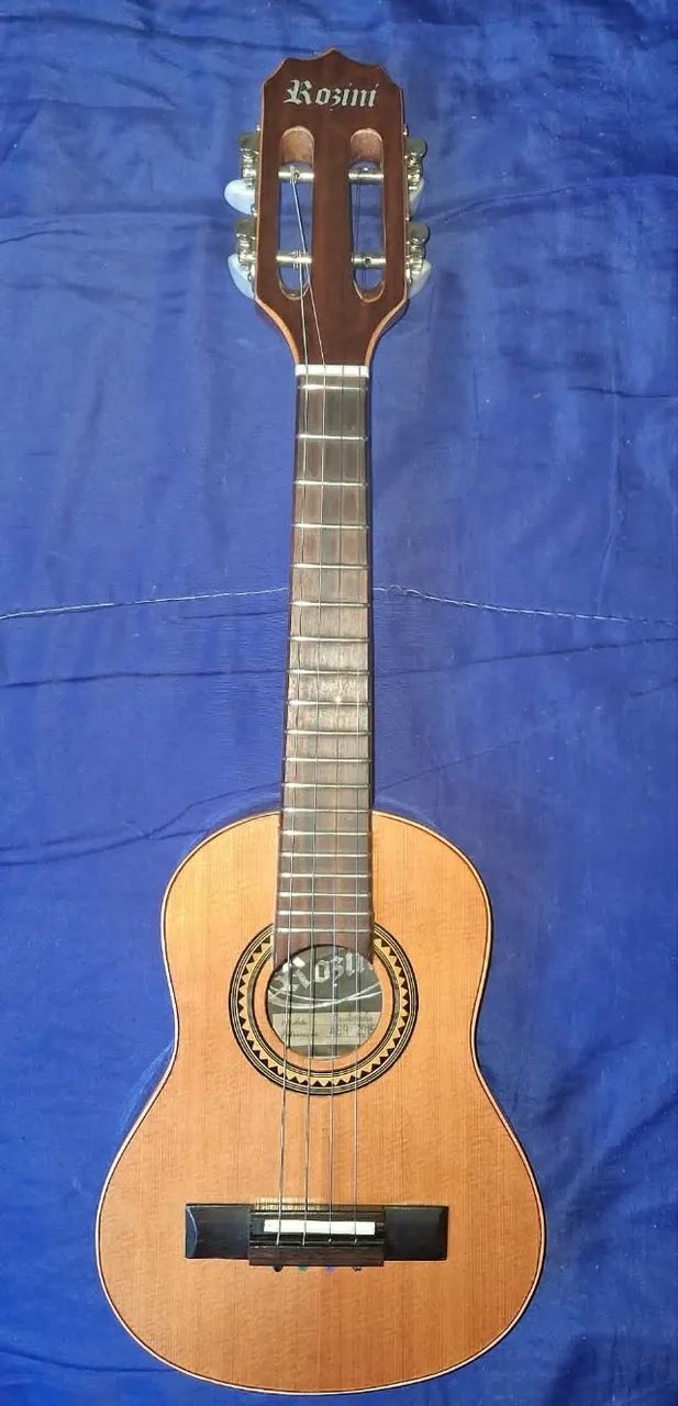 Cavaquinho Rozini