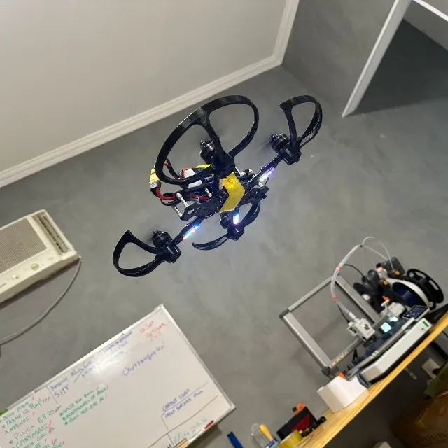 Drone FPV 5 Polegadas 220mm Fibra Carbono SpeedyBee + Rádio Controle ELRS - Foto 2