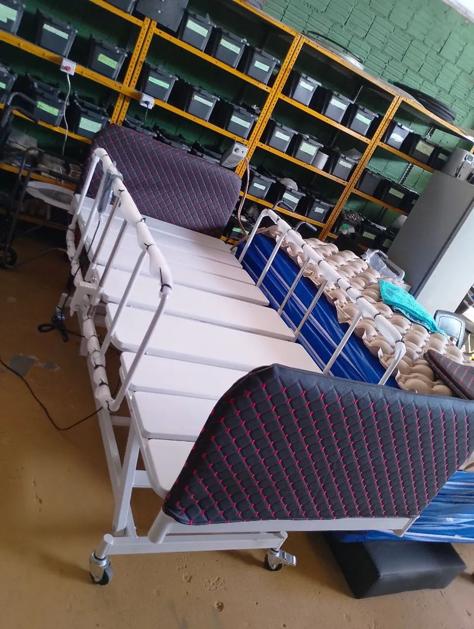 Cama hospitalar elétrica.  - Foto 2