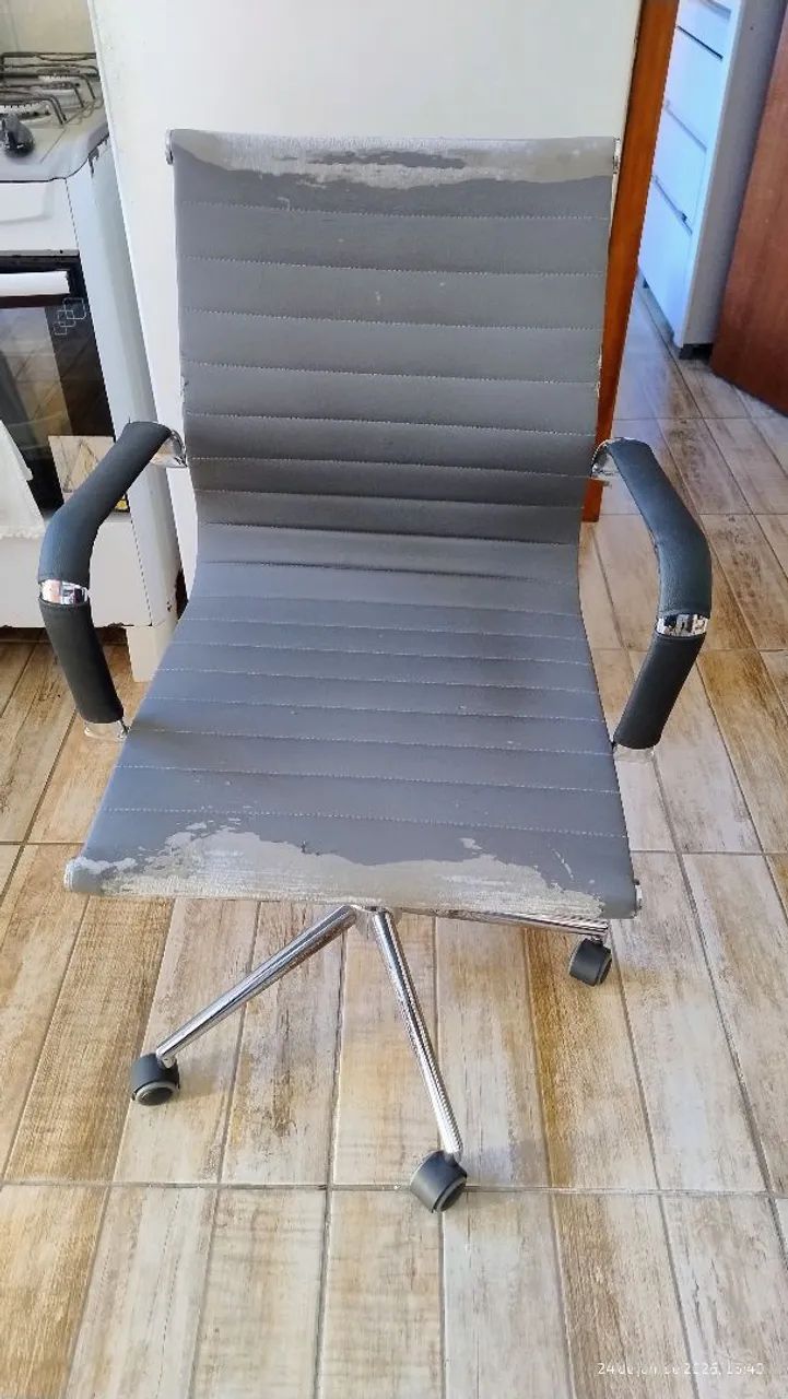 Cadeira Secretária Giratória - Foto 3