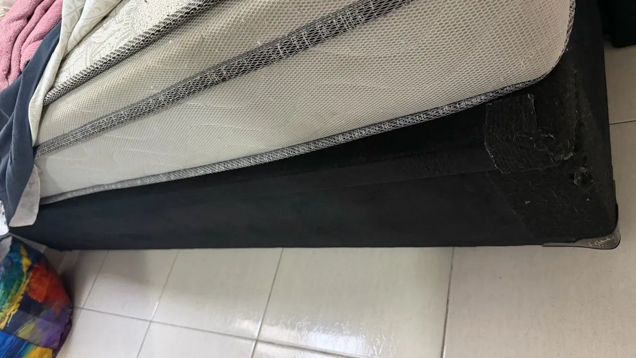 Cama box preta de camurça  - Foto 3