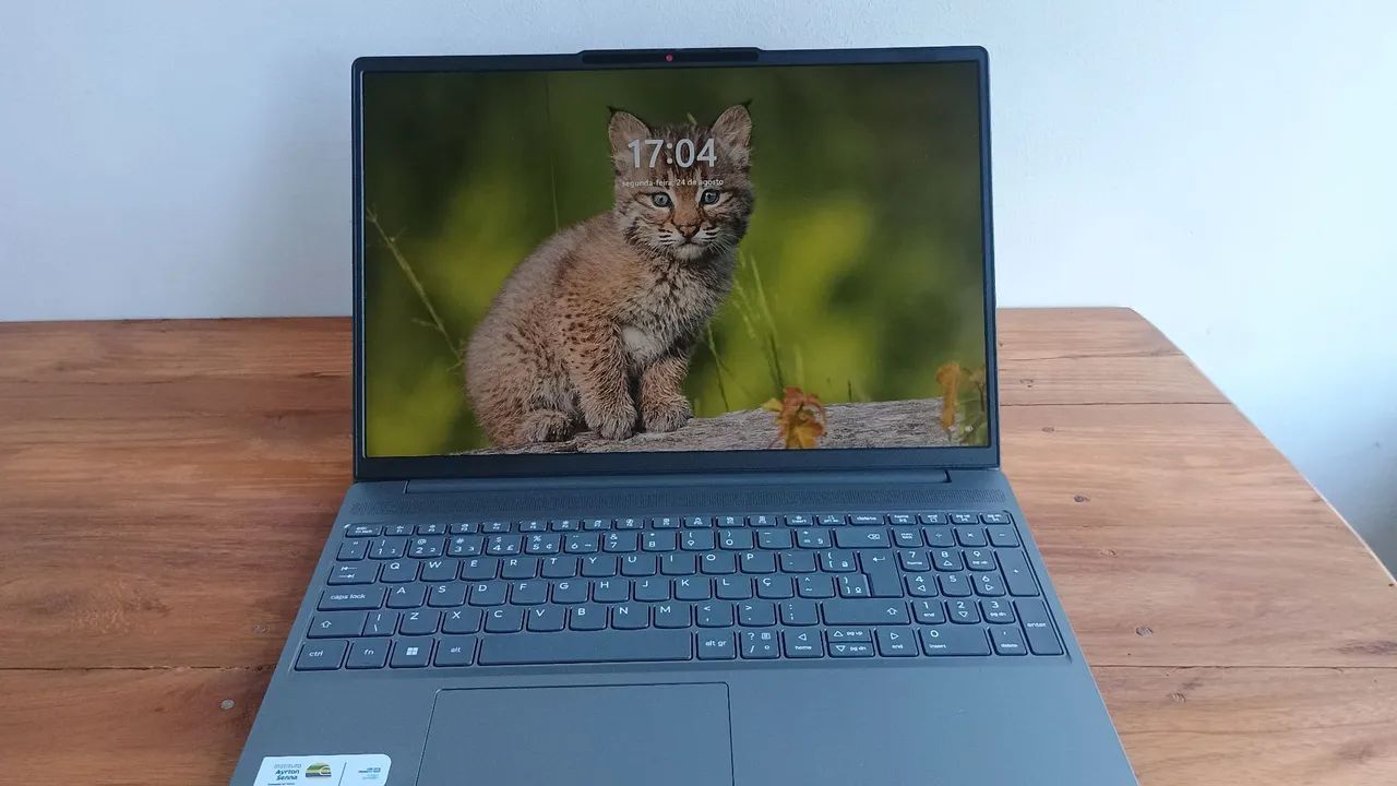  Notebook LENOVO - Foto 2