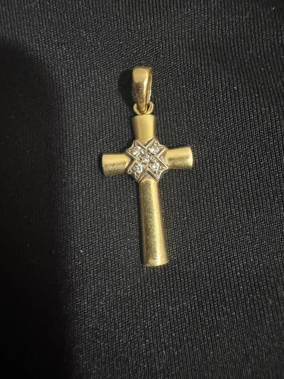 Pingente de Crucifixo de ouro 18K maciço  