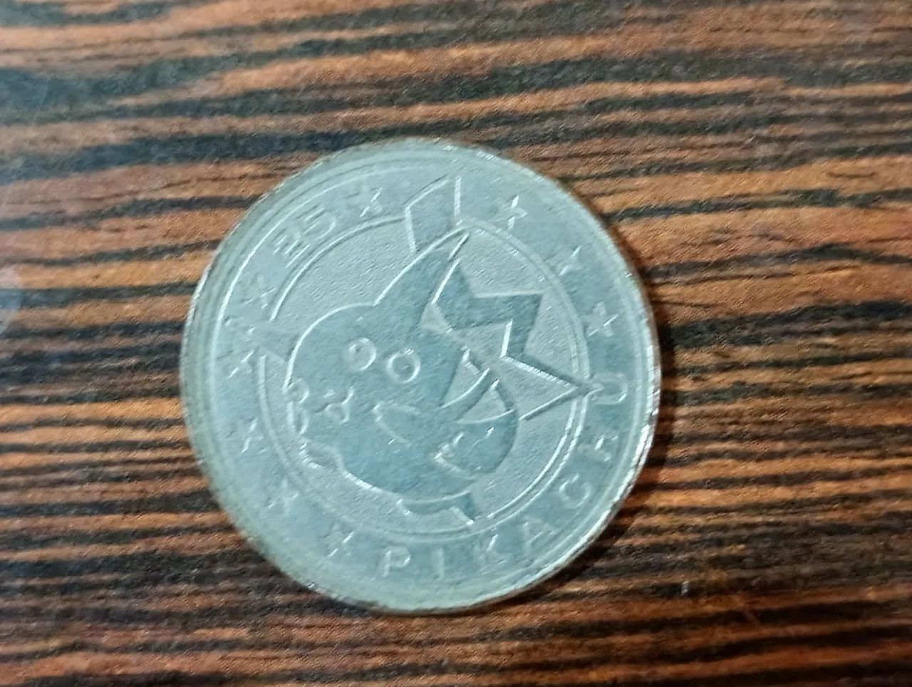Moedas colecionveis Pokemon  - Foto 4