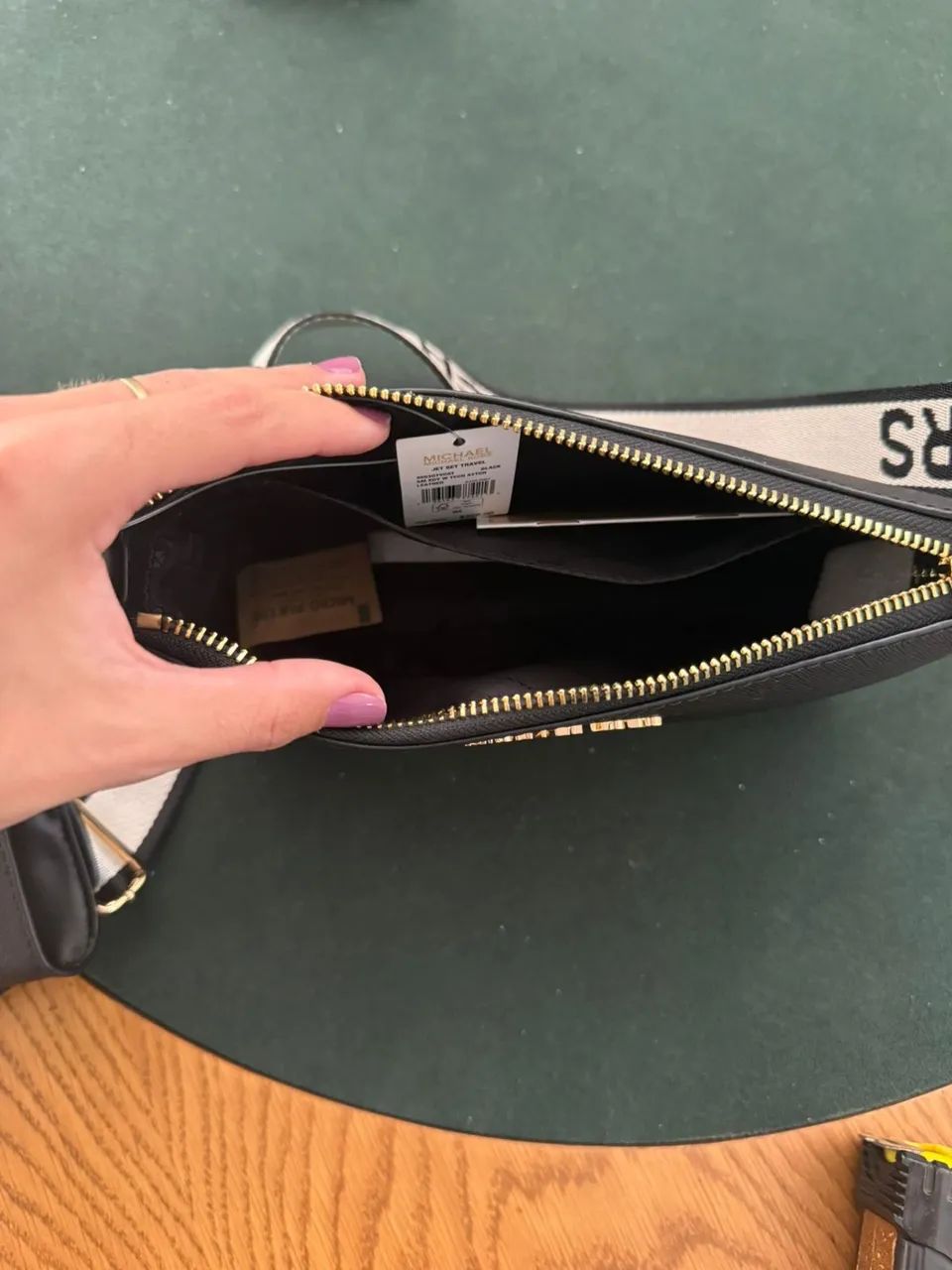Bolsa Michael Kors nova com etiqueta  - Foto 2