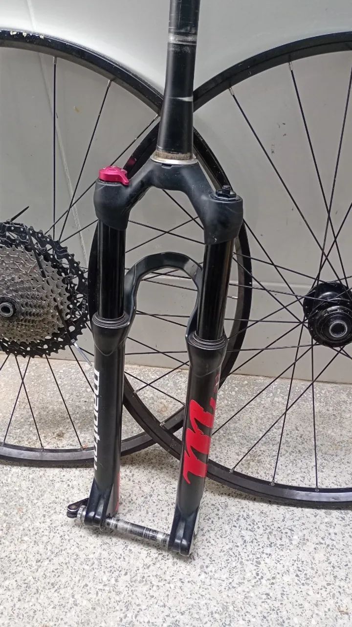 Suspensão manitou e rodas !!! - Foto 2