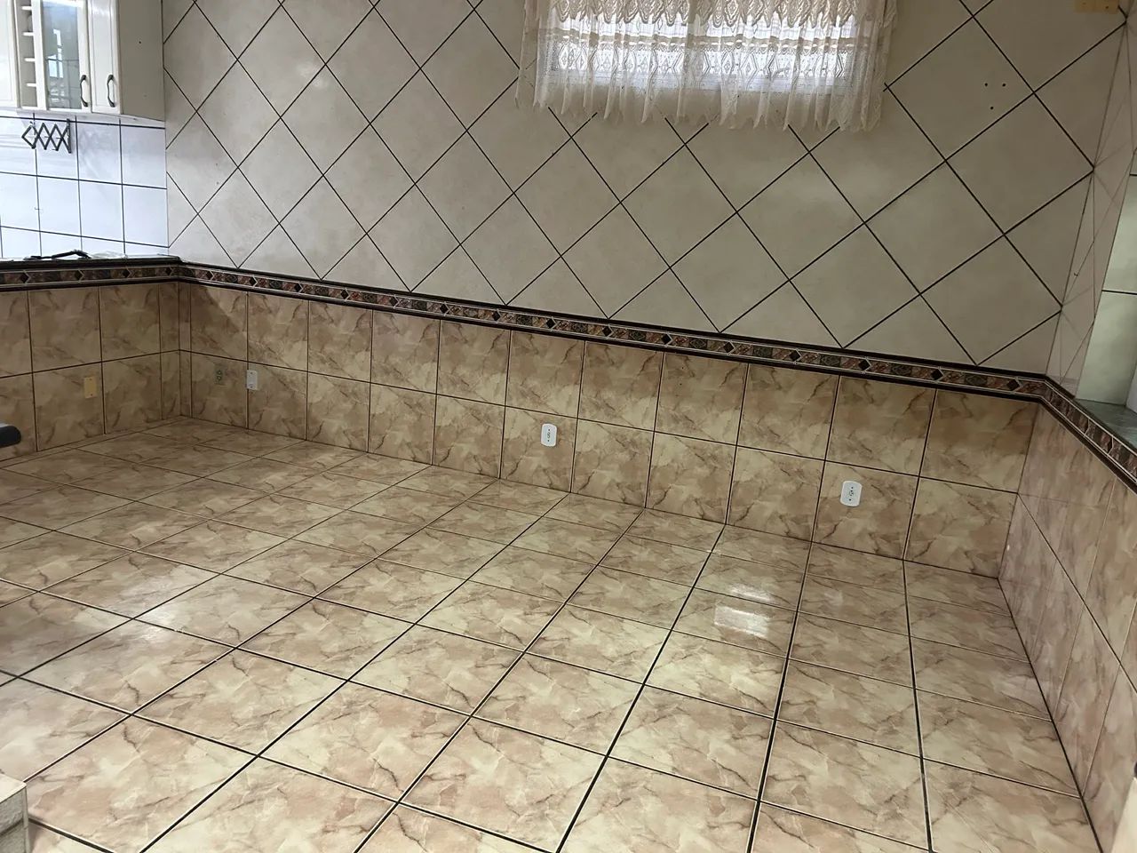 Alugo casa no aribiri próximo Perim da Glória  - Foto 4