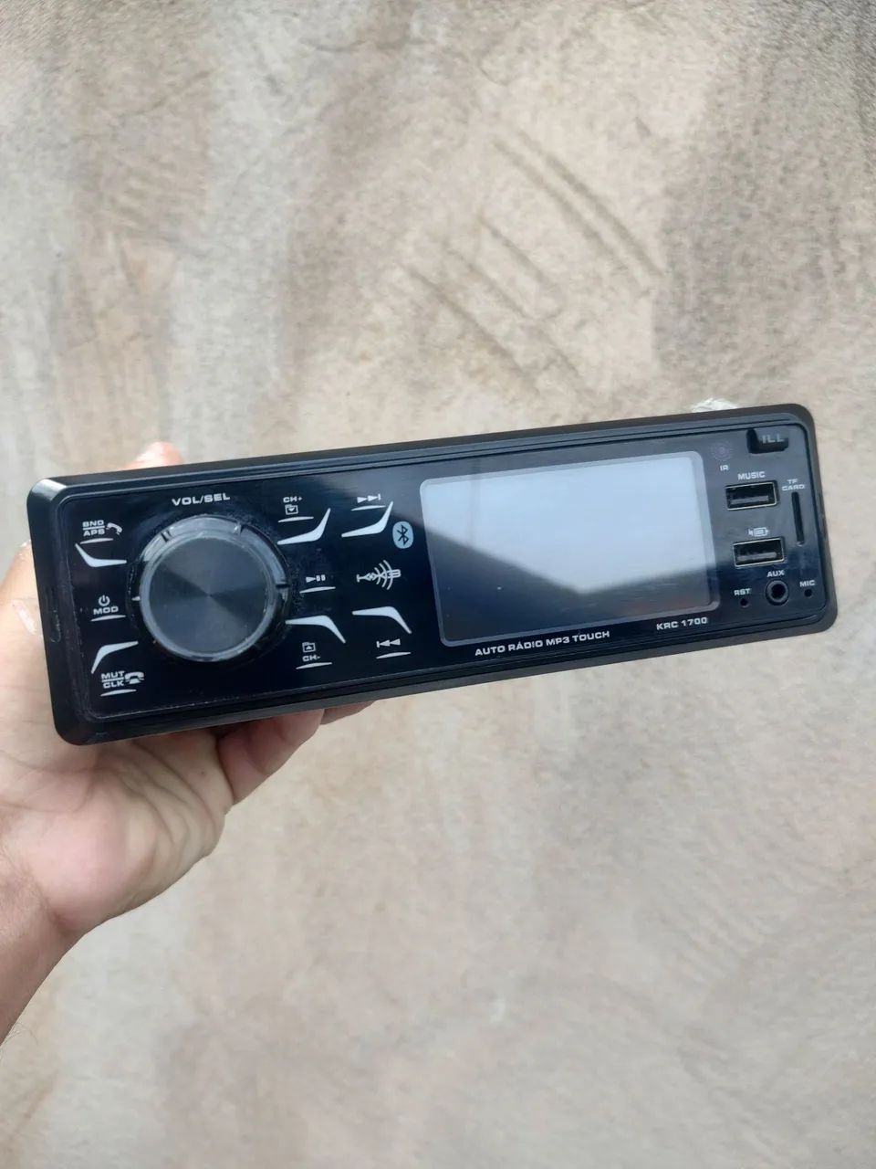 Vendo rádio Touch KRC 1700 bluetooth  - Foto 3