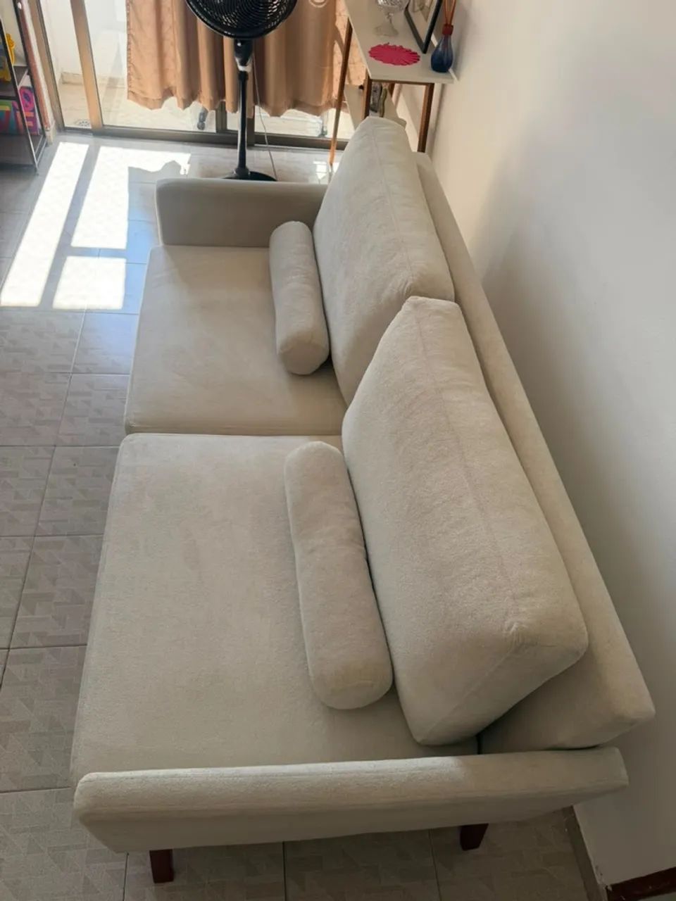 Sofá Branco Fixo Usado Starten Estofados - Foto 3