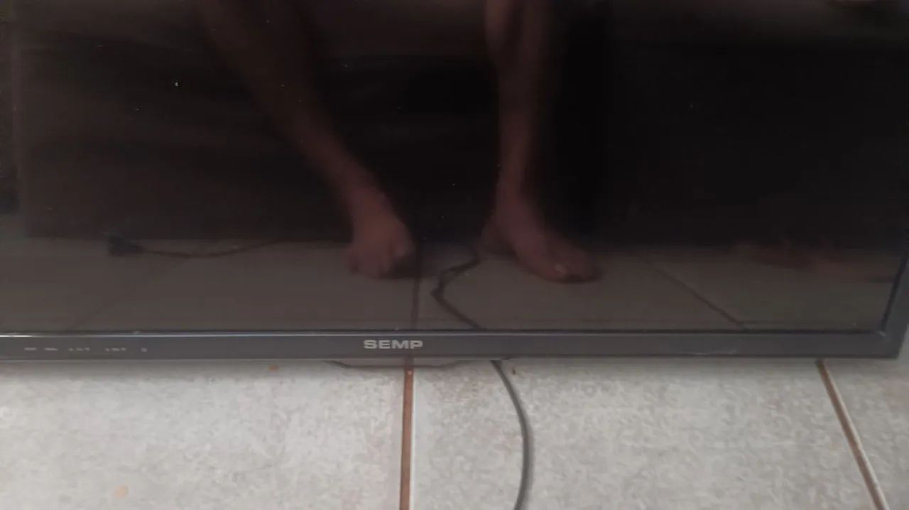 Vendo Tv semp 32 polegadas 