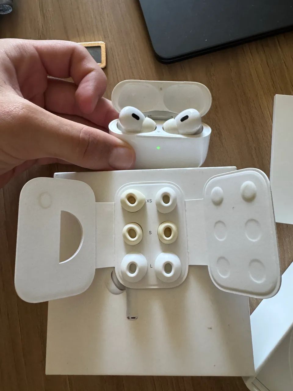 Air pods pro 2 , ótimo estado completo + caoa  - Foto 3