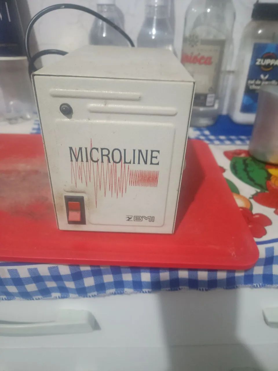 Estabilizador 1000 VA
