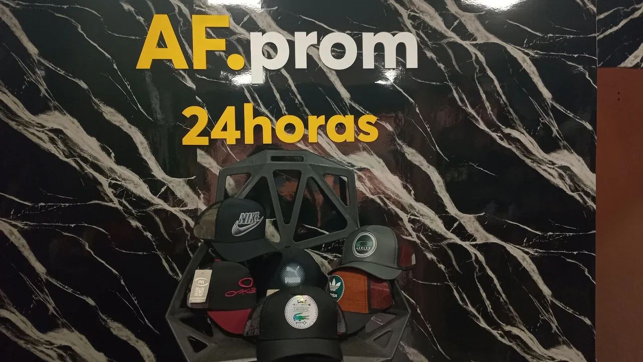 BONÉS ATACADO VARIADOS - Foto 4