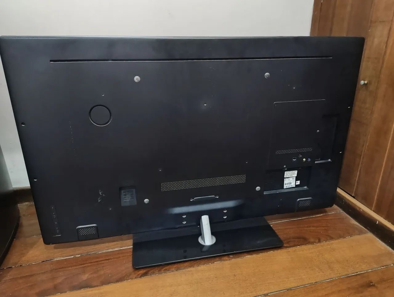 TV Philips 47" com defeito  - Foto 2