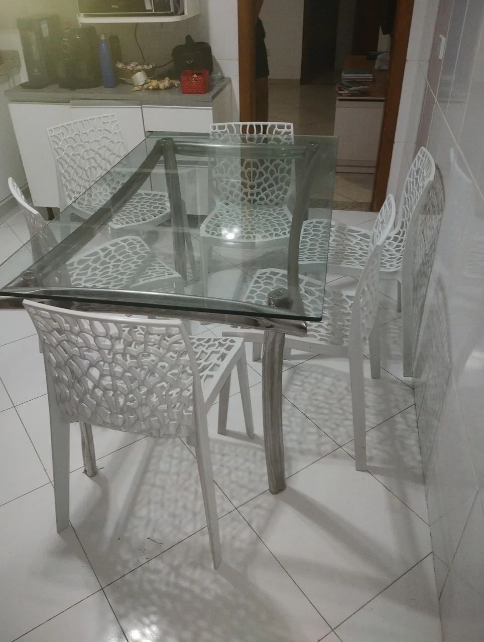 Mesa com 6 cadeiras  - Foto 4