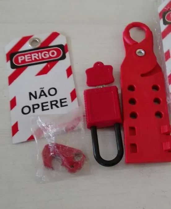 Kit Bloqueio Disjuntor Motor Din Nema Caixa Moldada Nr10 TAGOUT