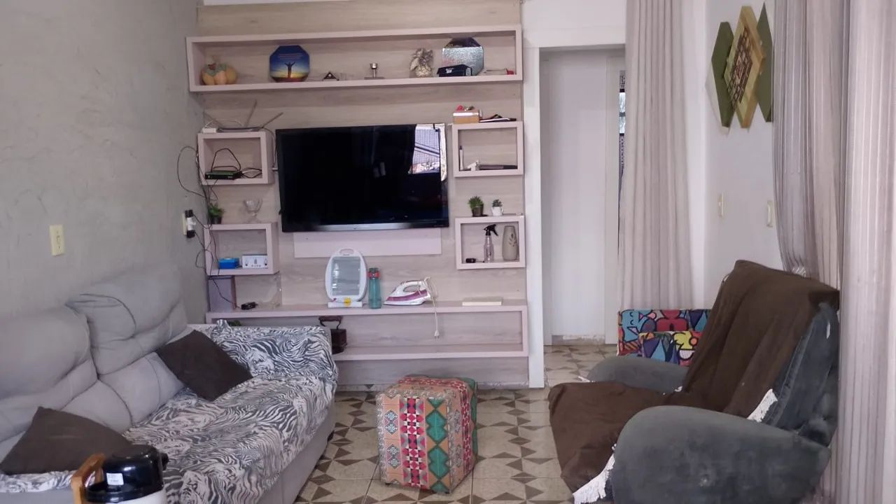 CASA SEMIMOBILIADA À VENDA EM CHAPECÓ-SC. - Foto 3