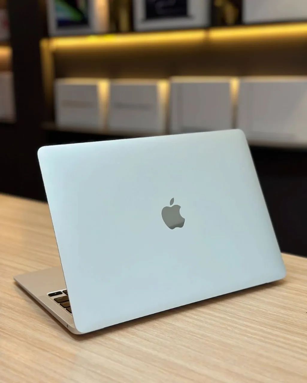 Macbook Air M1 2020 8GB - 256GB SSD - Notebooks - Cidade Operária