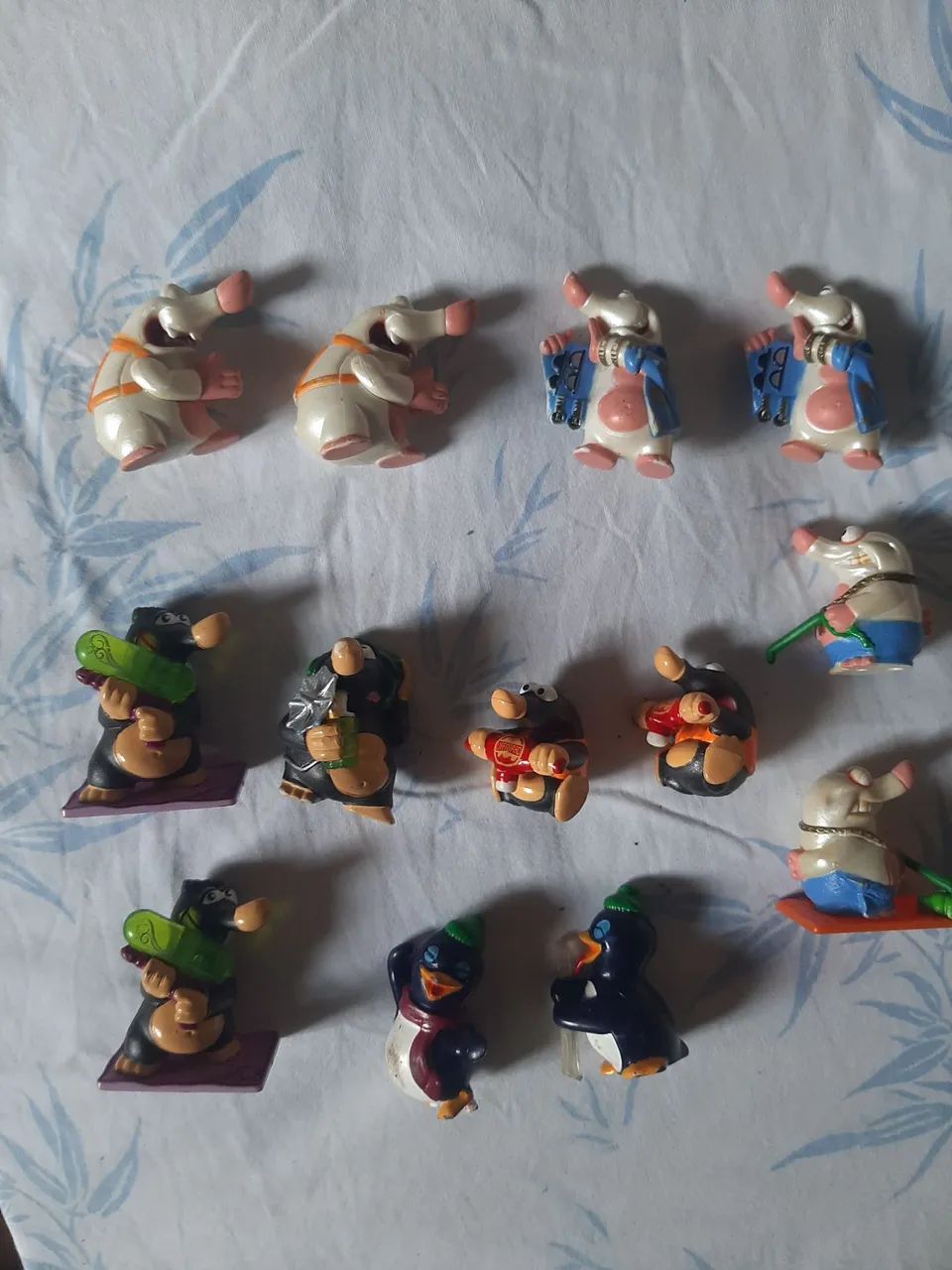 Coleção miniatura toupeiras kinder ovo 