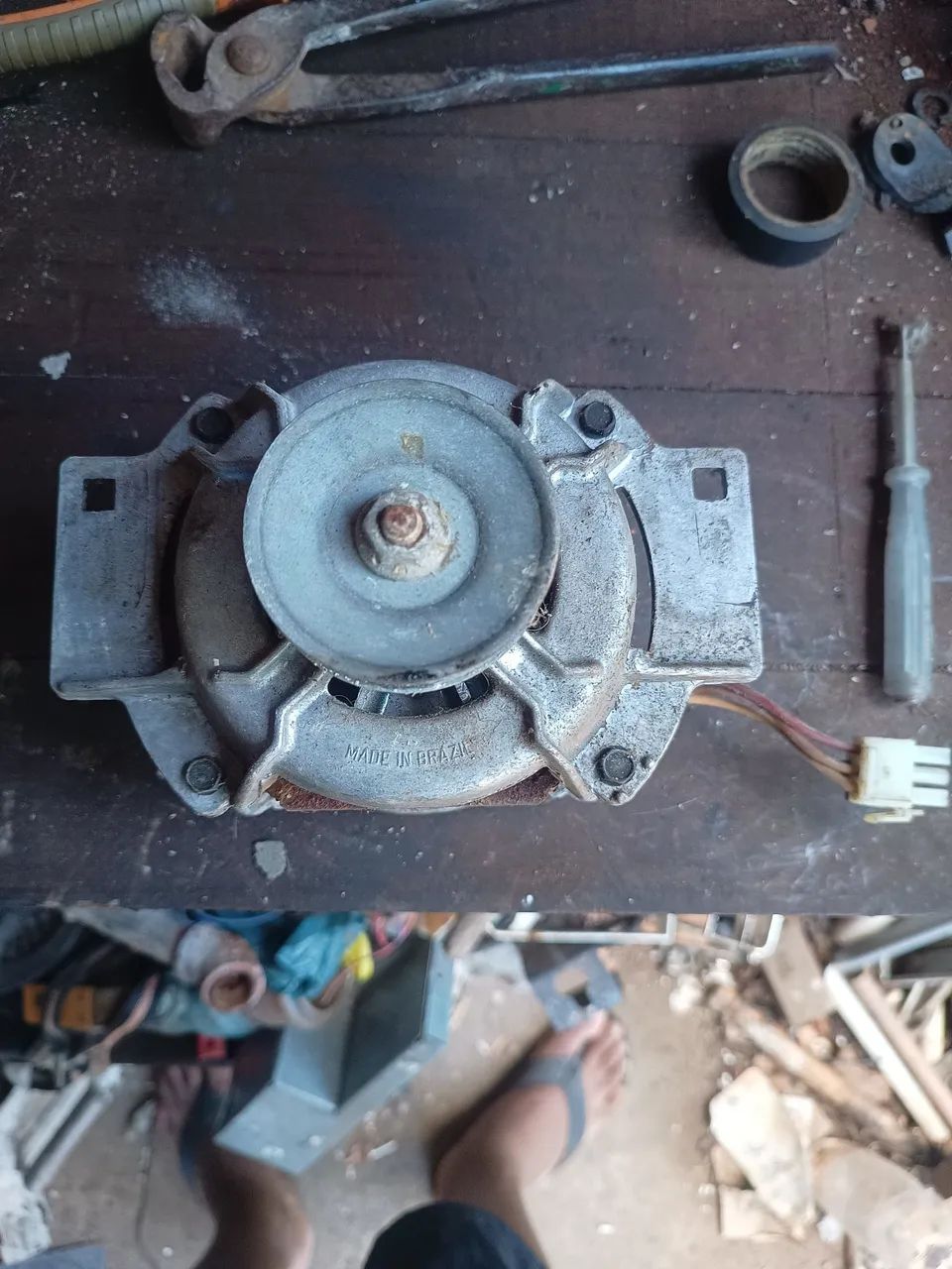 Motor elétrico 