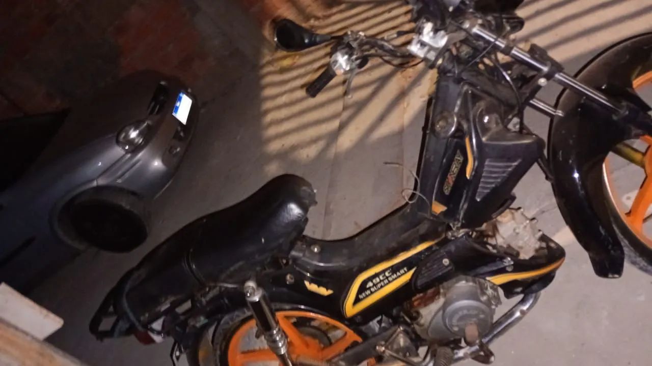 Moto Mobi com 4 marcha  - Foto 3