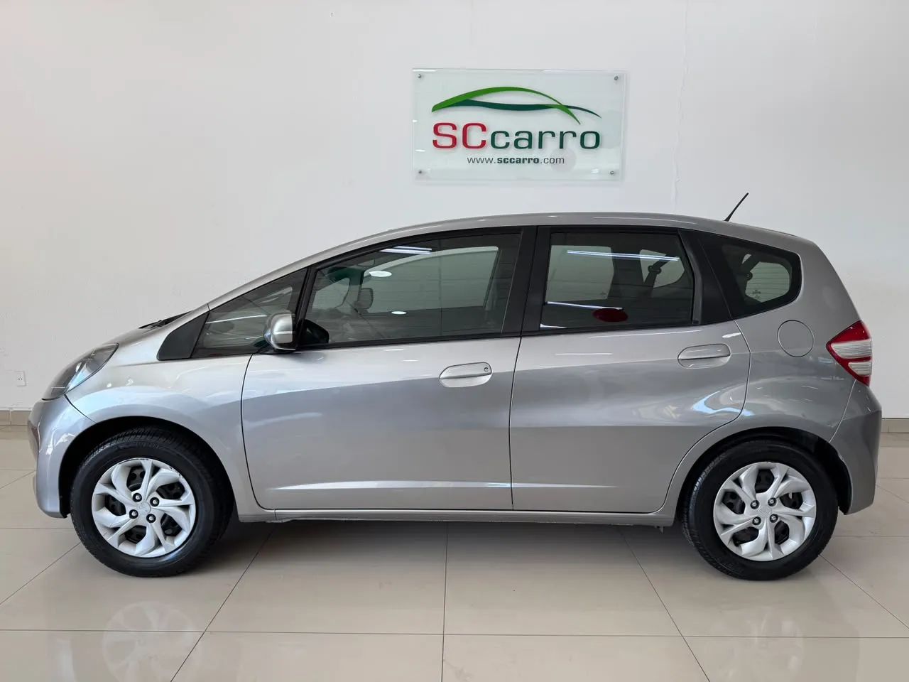 Honda Fit DX 1.4 16V FLEX 2013