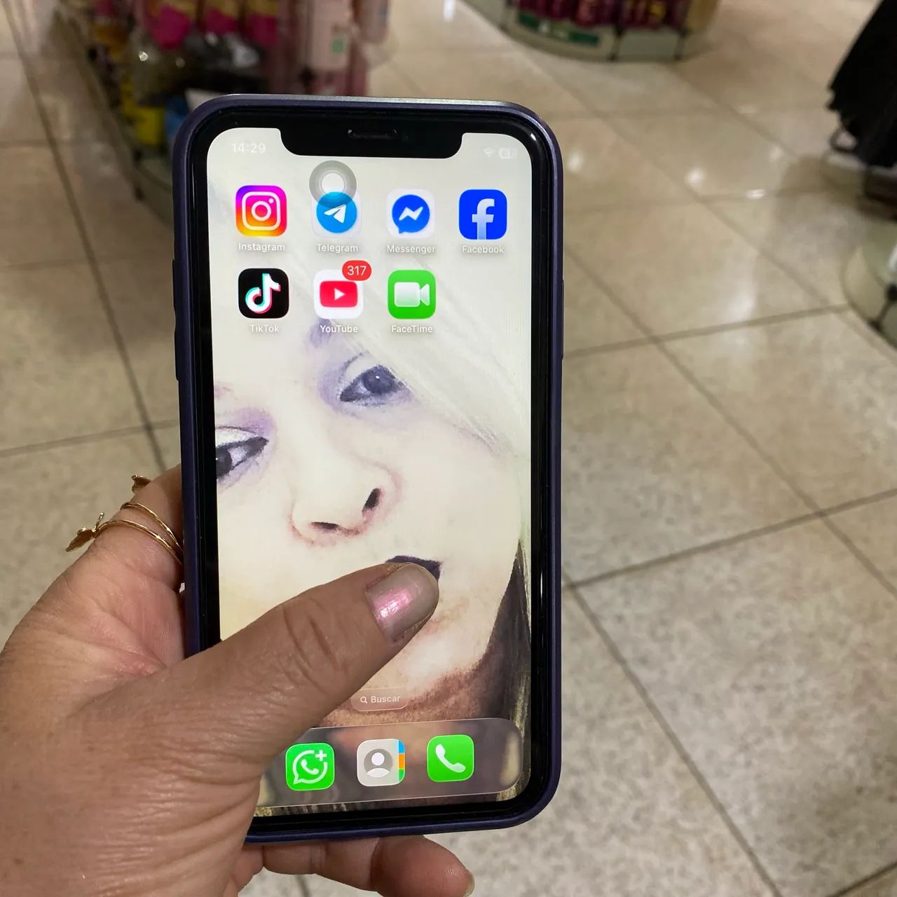 iPhone 11 128 Gb - Foto 2