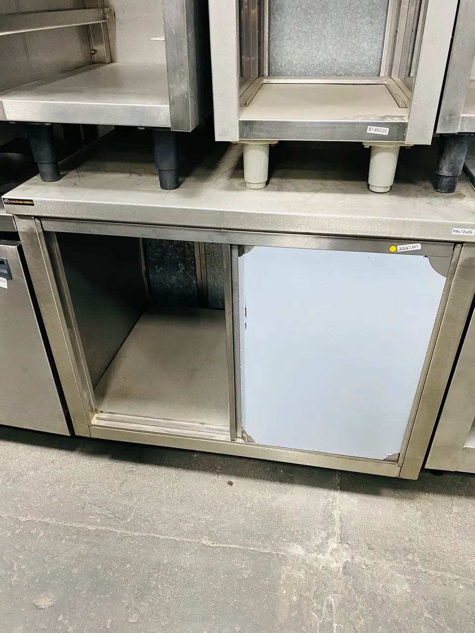 Gabinete 02 portas de correr inox - Foto 4
