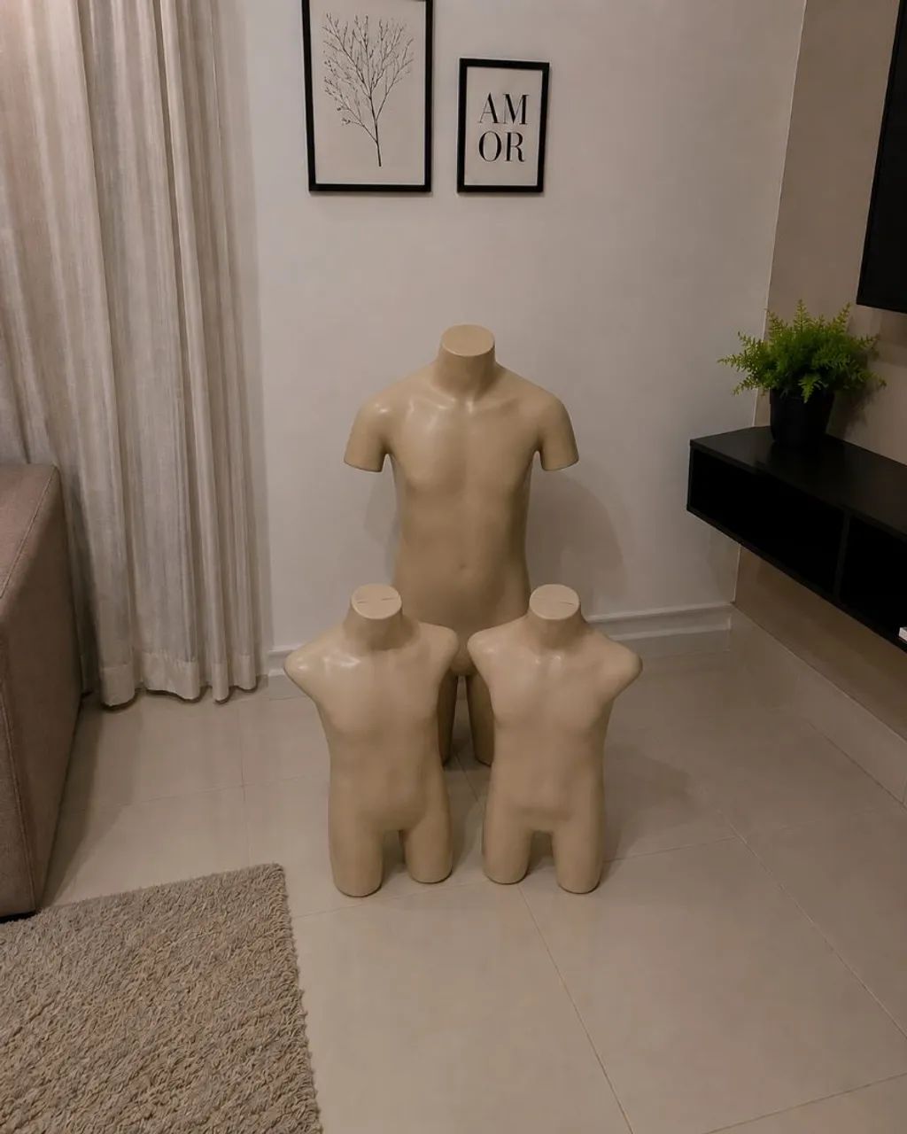Manequim infantil