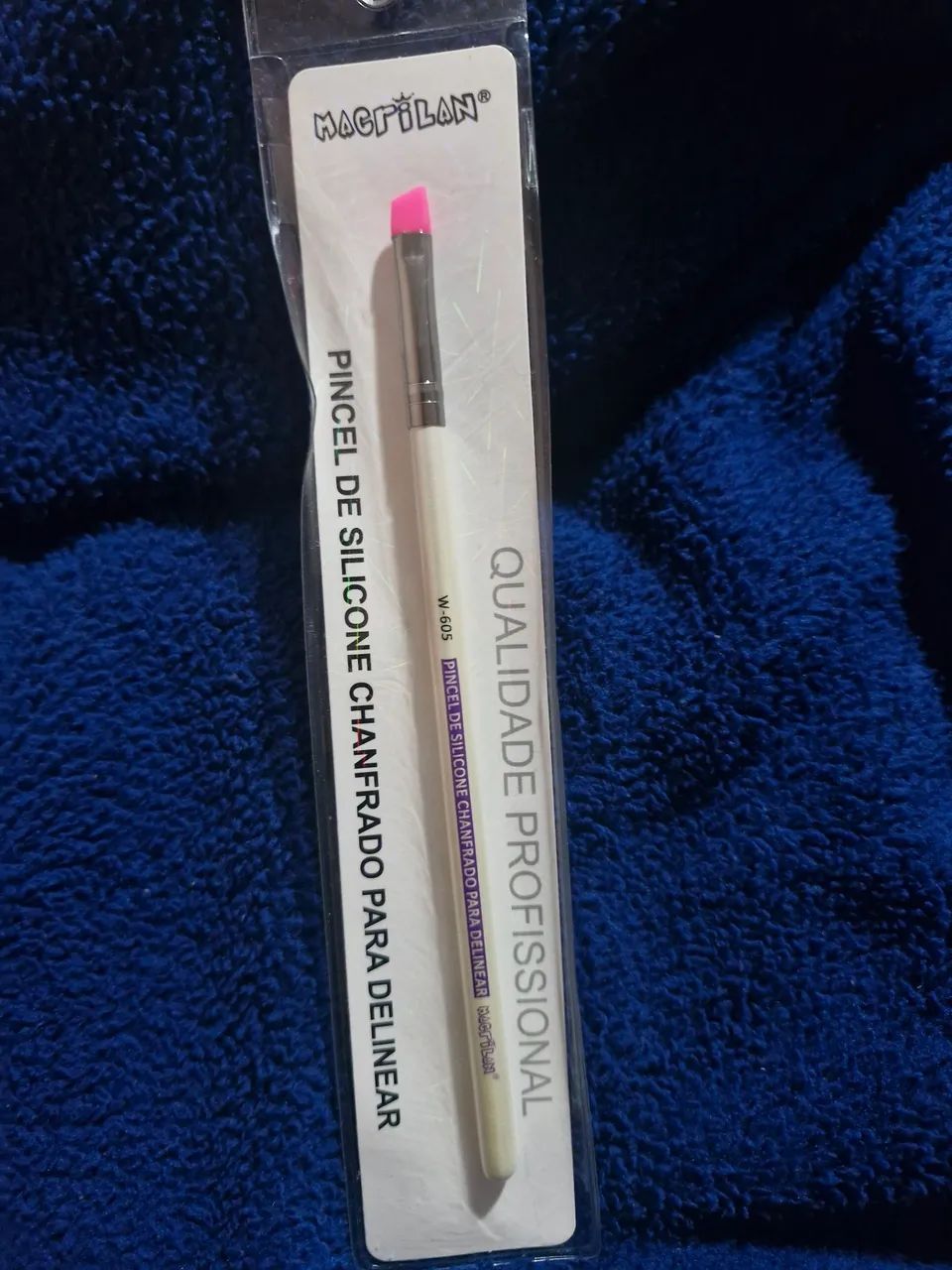 Pincel chanfrado de silicone para maquiagem 