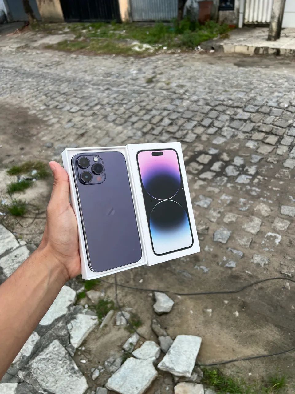 iPhone 14 Pro Max - Foto 2