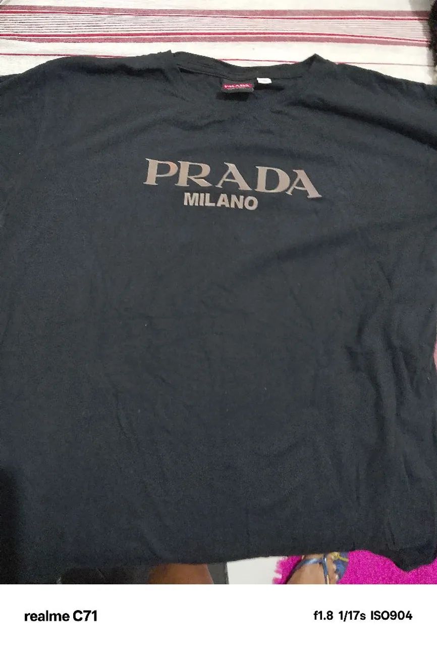 Blusa tamanho g PRADA 