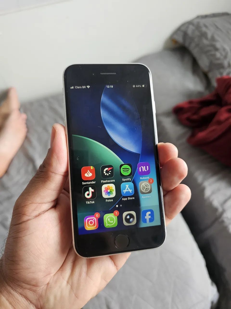 iPhone SE 2 geração 64gb - Celulares e Smartphones - Centro, Lauro