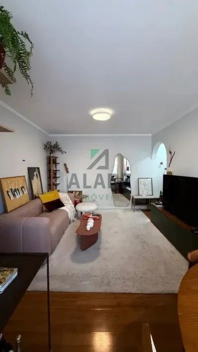 Apartamento com 2 Quartos e 2 banheiros e 1 vaga na Vila Olímpia, 67 m²