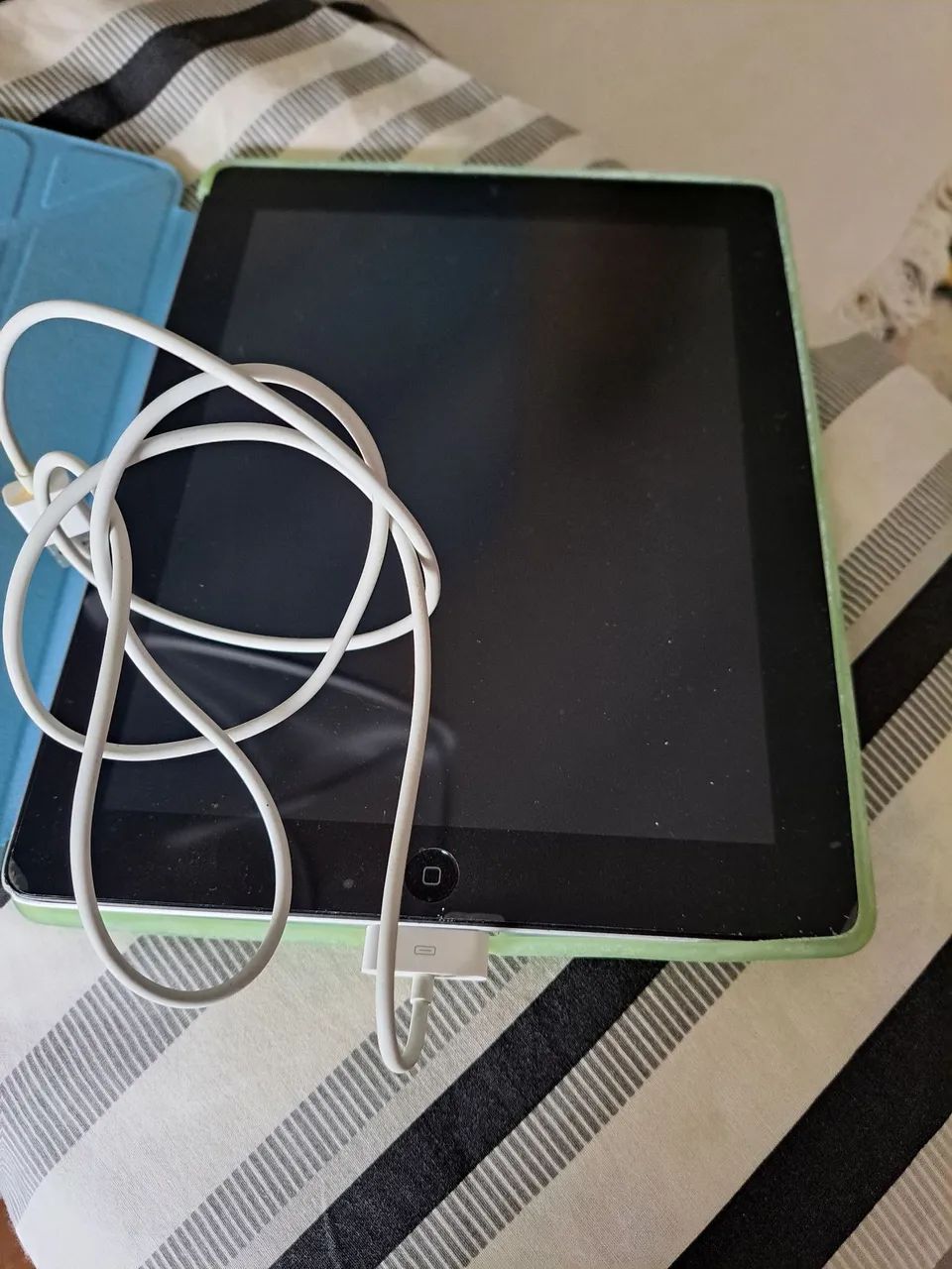 ipad funciona bateria boa + cabo original 