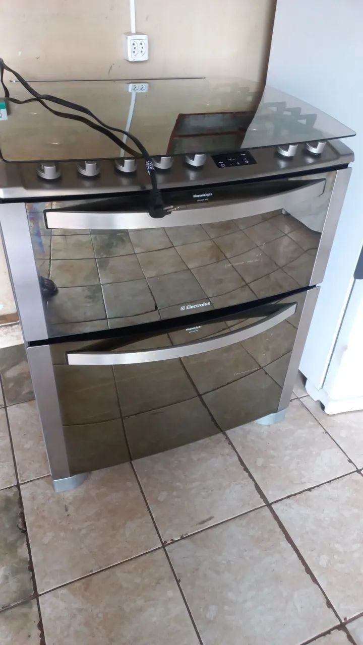 Vendo leia o anuncio por favor