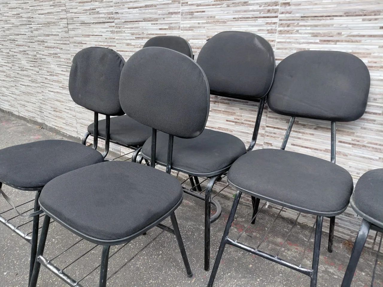 Cadeiras escritório fixa almofadadas  - Foto 2