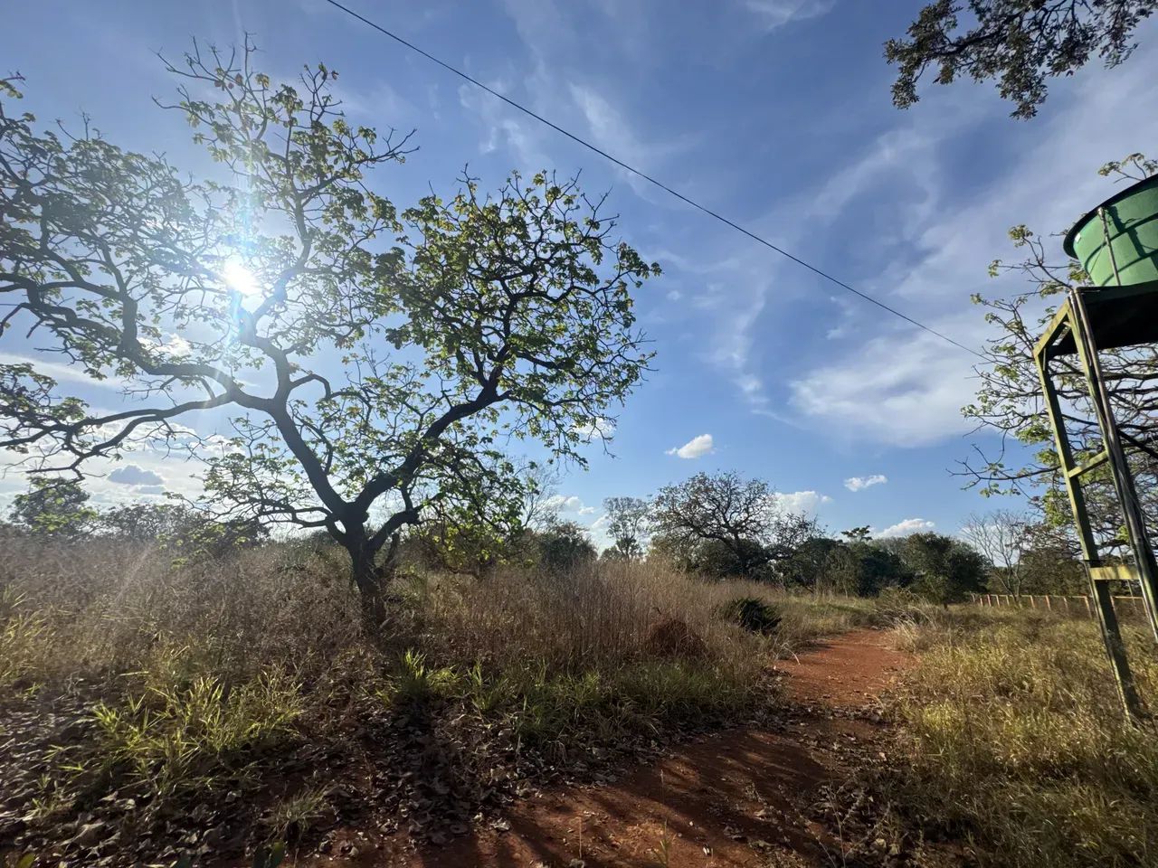 Chácara 20.000 m² com casa de 3 suítes a 2 km do centro de Funilândia - Foto 4