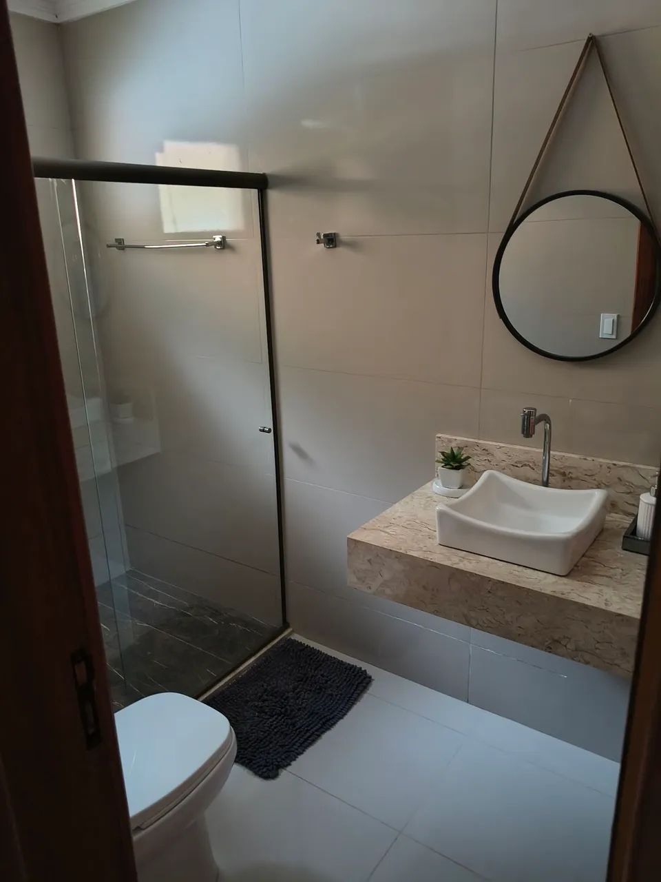 Vende-se linda  chacara com casa e área de churrasco com piscina   - Foto 8