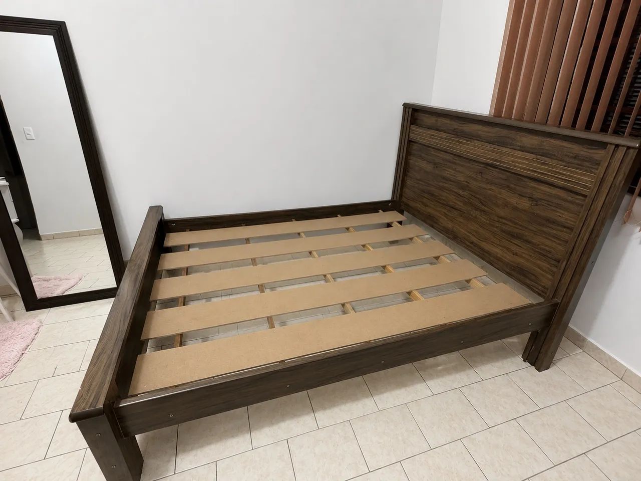Cama de casal semi nova  - Foto 3