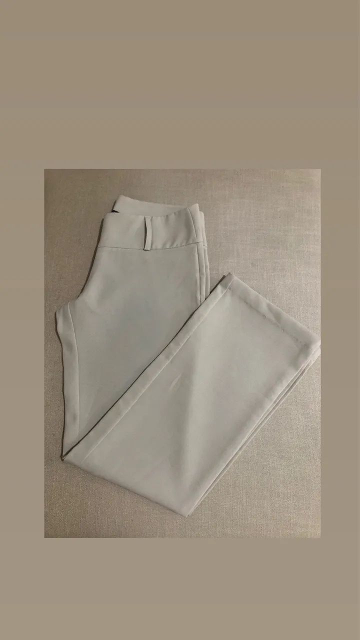 Calça feminina número 38 bege claro