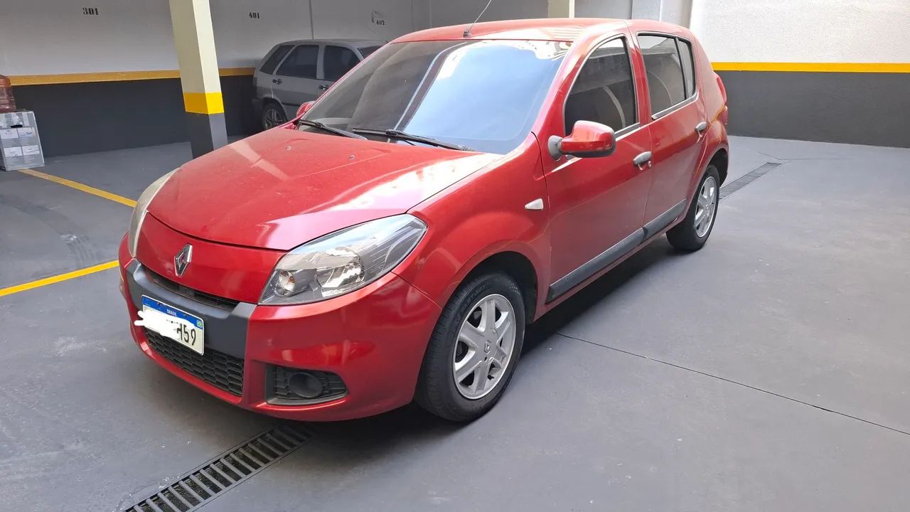 Renault Sandero 2013