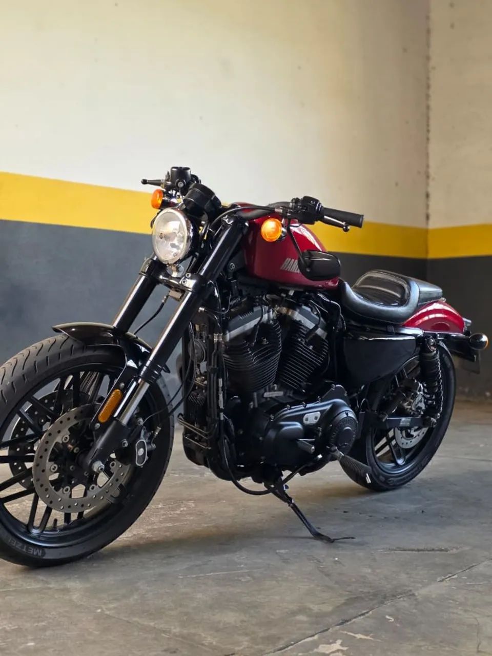 Harley Davidson Roadster 1200 - Foto 2