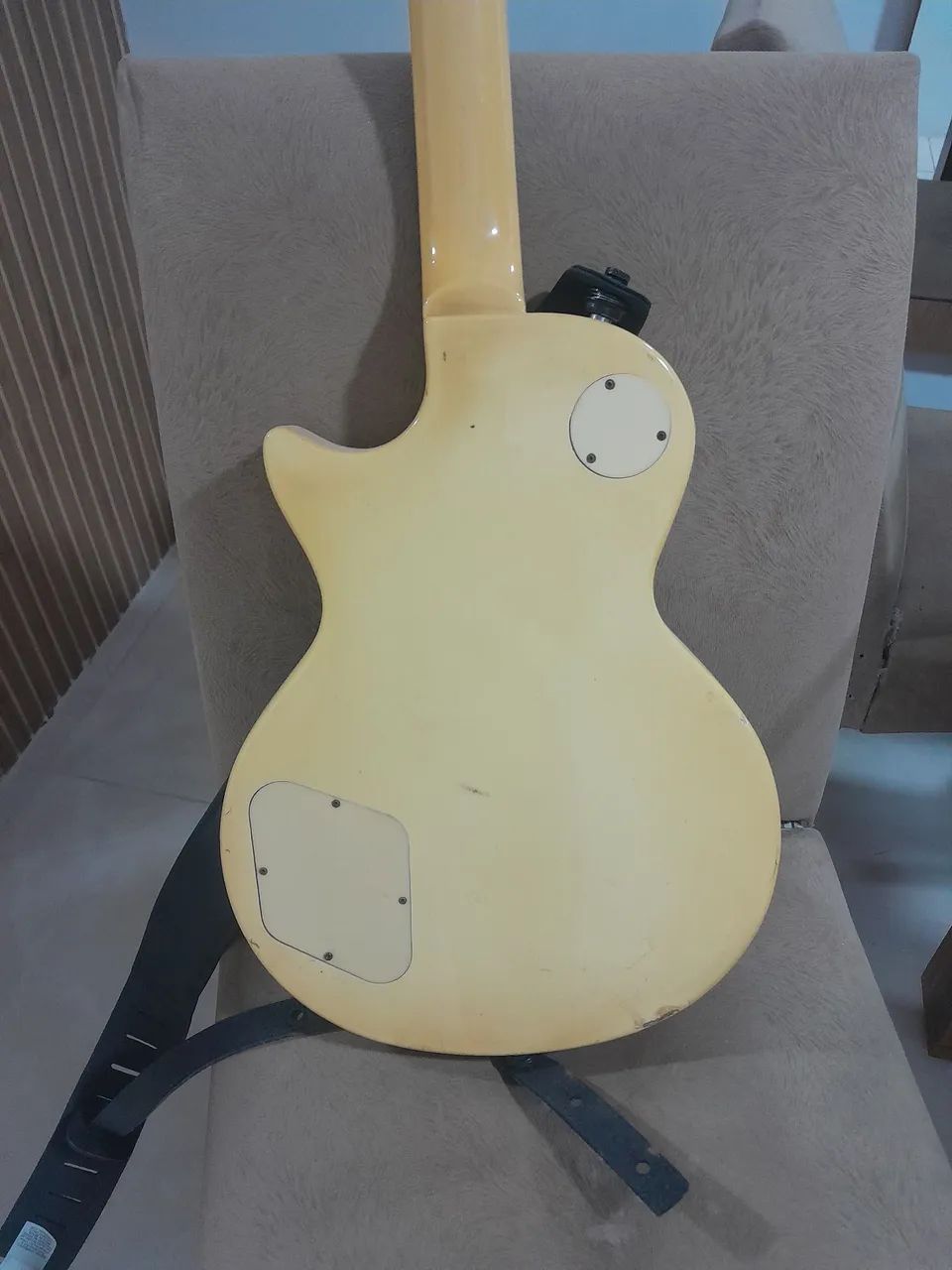 Guitarra - Foto 3