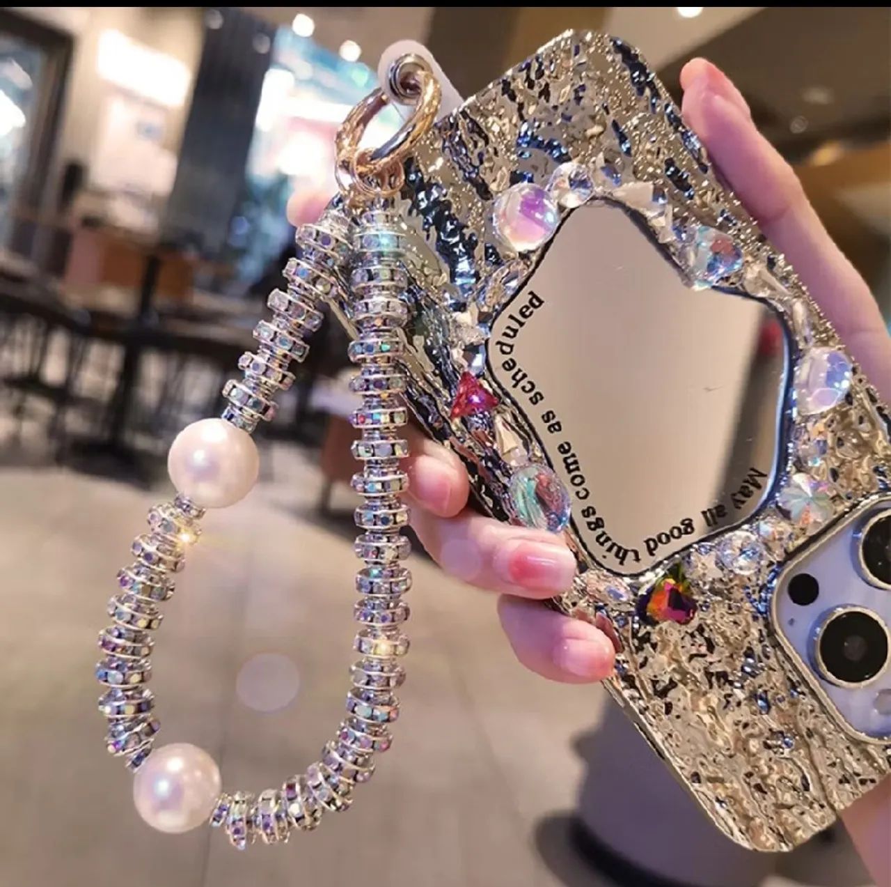 Pulseira/chaveiro luxo com strass e pérola para capa celular 